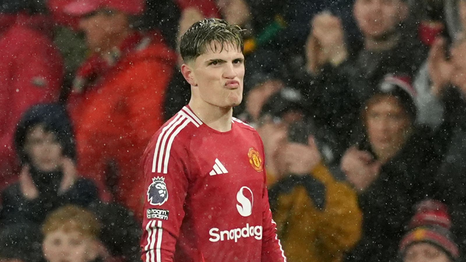 Alejandro Garnacho transfer news: Chelsea agree £40m fee for Manchester United winger | Football News