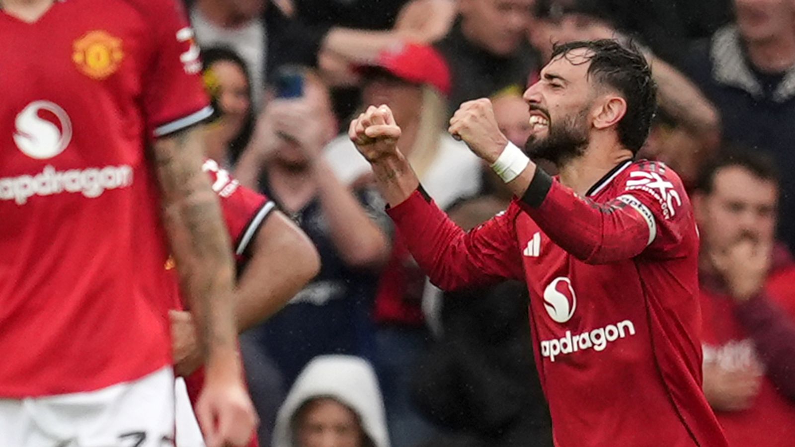 Ruben Amorim: Man Utd head coach says he loves his players ‘when they put effort in’ after dramatic win over Burnley | Football News